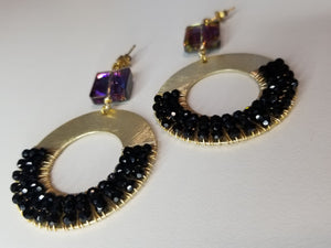 Gold and black crystals earrings